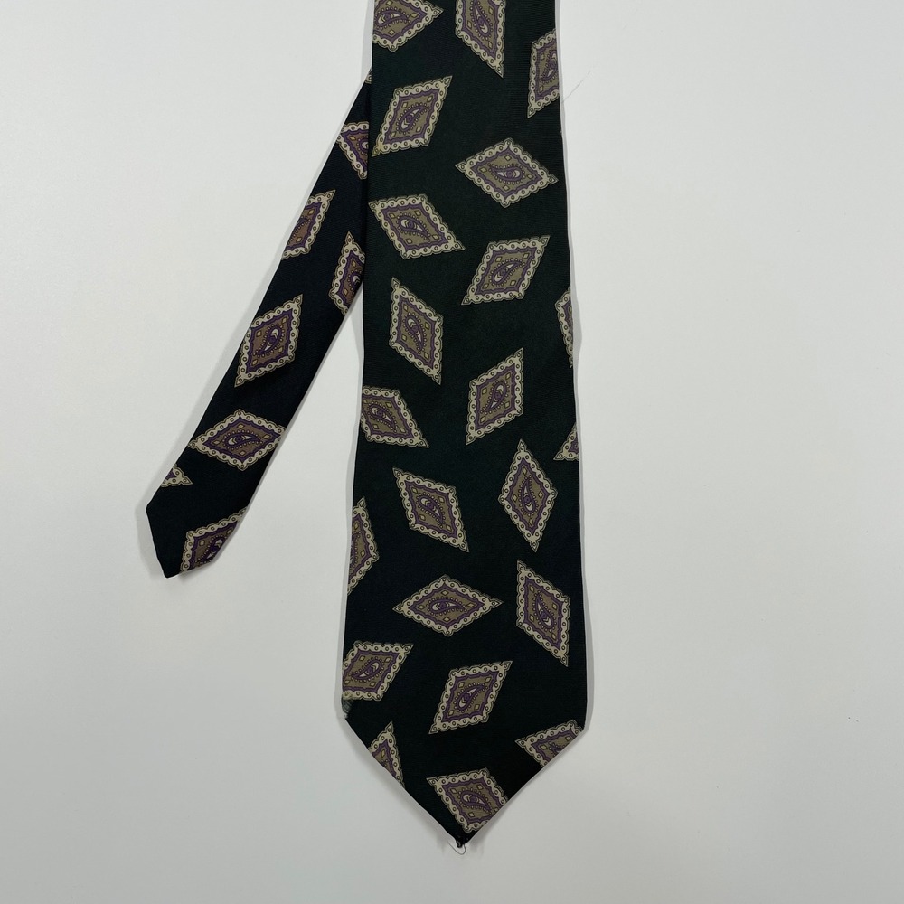Regiments Ltd Black Diamond Paisley Silk Necktie Mens One Size